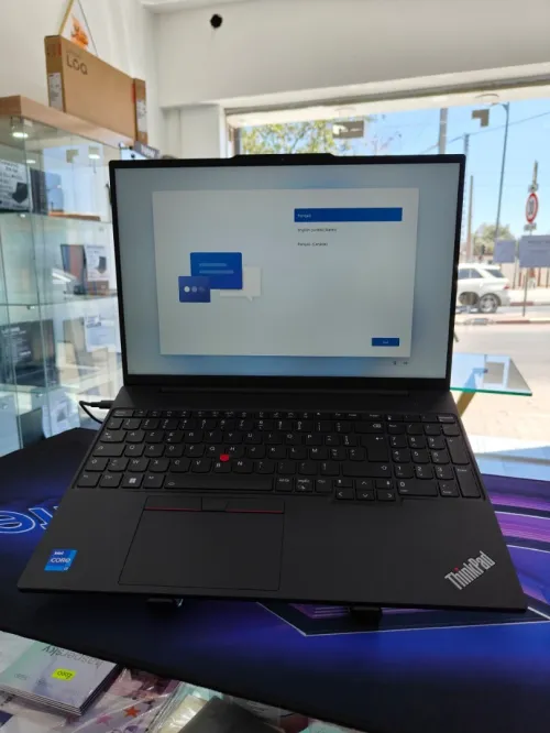 Lenovo Thinkpad E16 i7-13700H 16Gb RAM 512SSD 16"FHD Neuf Jamais Utilisé