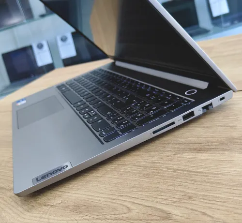 Lenovo ThinkBook 15 G2 | i7 11Th Gen | 16GB RAM | 512GB SSD | 15,6 FHD | Performance & Élégance