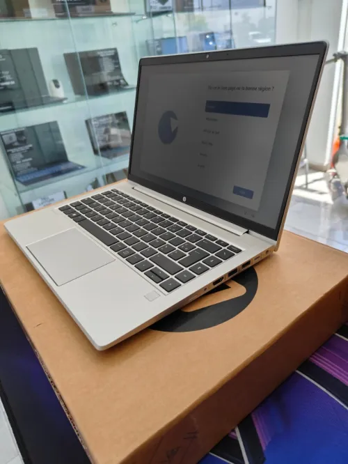 HP PROBOOK 445 G10 RYZEN 3 7330U 8GB 256SSD 14"FHD NEUF SOUS EMBALLAGE