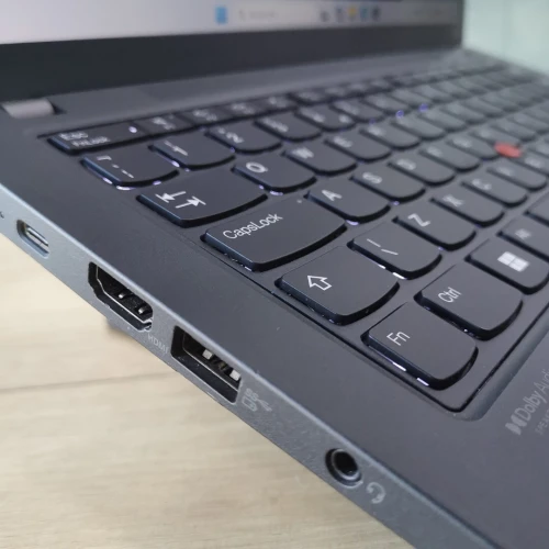 Lenovo ThinkPad X13 Gen 3 | Ryzen 5 PRO 6650U | 16GB DDR5 | 256GB SSD | 13" Tactile | Très Bon État