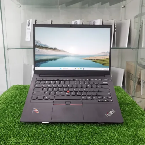 LENOVO THINKPAD E14 RYZEN 7 5700U 16GB 256SSD 14FHD TRES BON ETAT