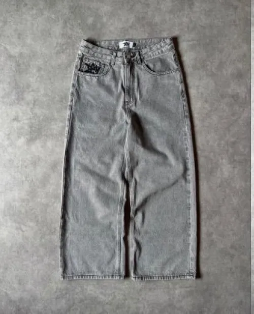 Baggy grey Jean 