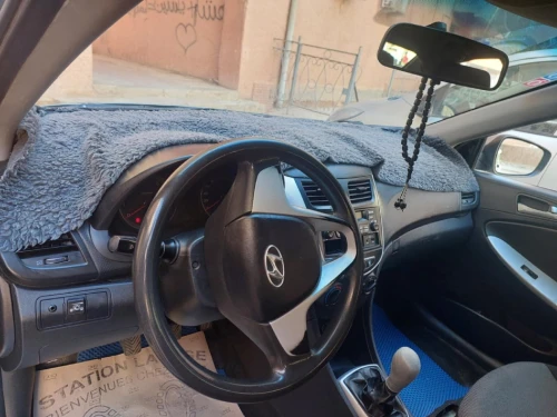 Hyundai Accent RB  4 portes 2018 GL DZ