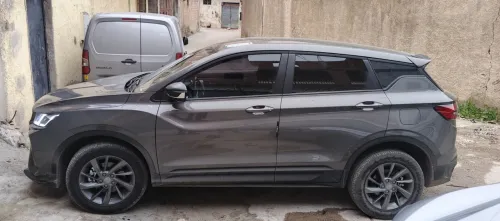 Geely Coolray 2025 