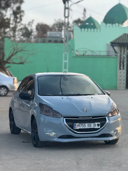 Peugeot 208 2013 208