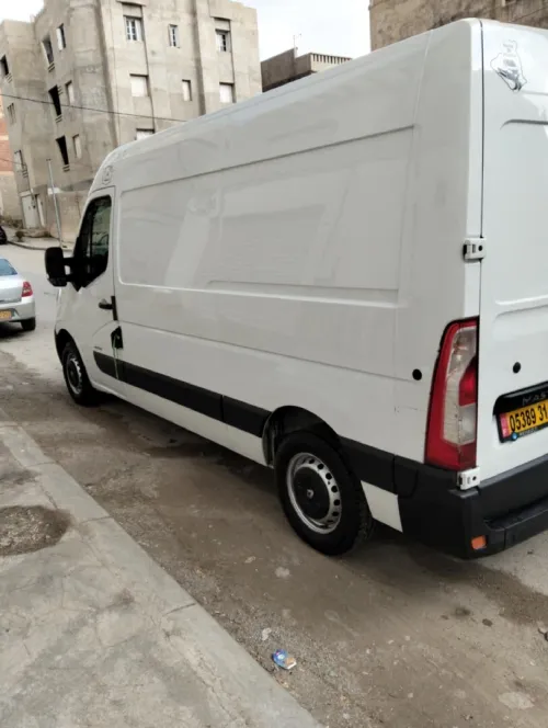 Renault Master 2014 Châssis Moyen
