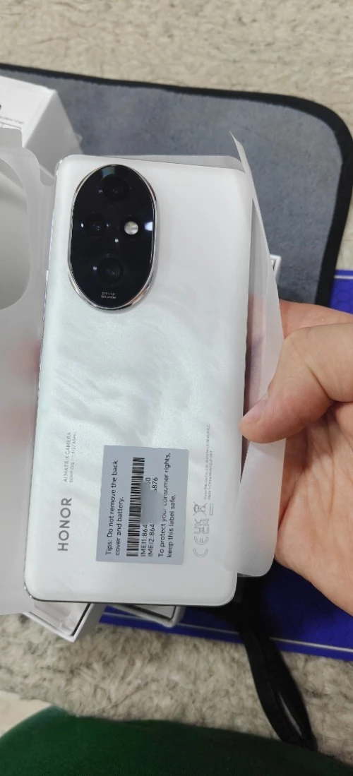 Honor 200 pro