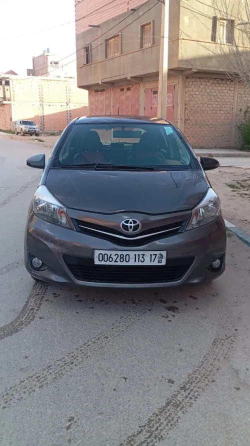 Toyota Yaris 2013 Touch Active