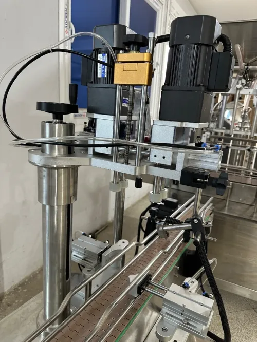 Bouchonneuse automatique