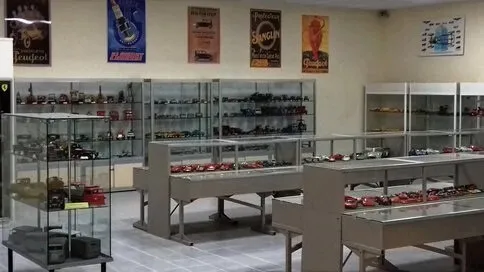 collection de l'histoire de l'automobile  miniature 1/43 