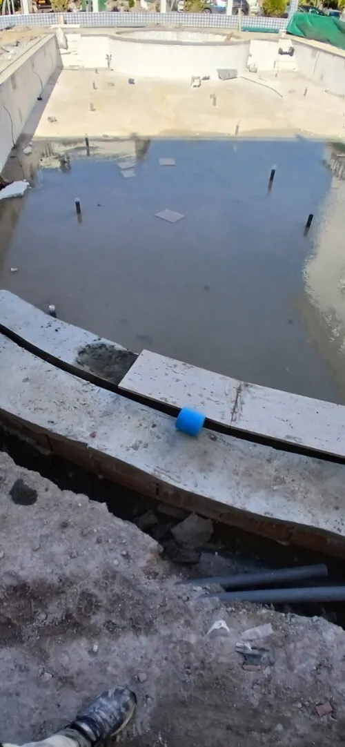 بناء المسابح construction piscine,mosaique margelle piscine robot la Pierre,échelles,Matériels