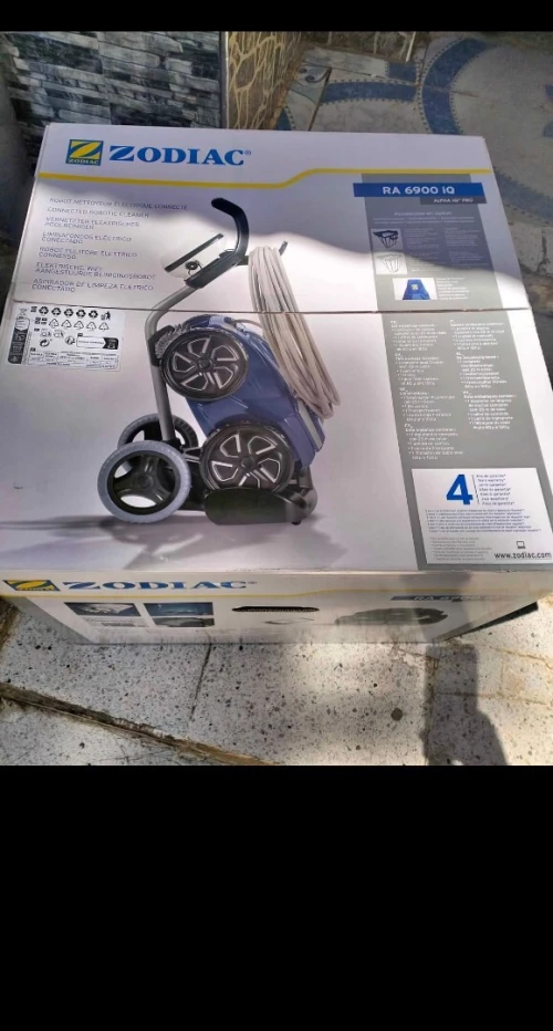 Robot piscine 6900iq