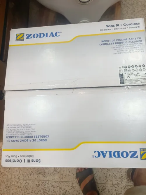 Robot piscine zodiac cnx li 52 iq