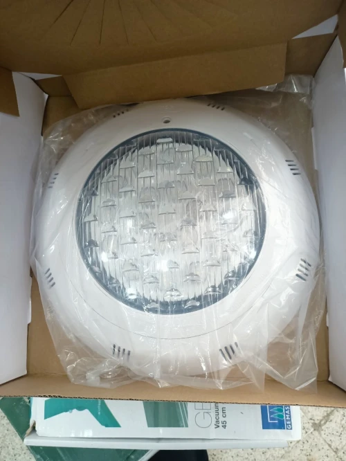 Projecteur Piscine Espagne