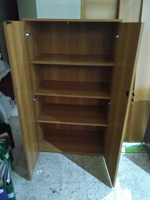 Mobilier de bureau, armoire table fabriqué en Italie, اثاث مكتبي مكتب طاولة خزانة ، صنع إيطاليا