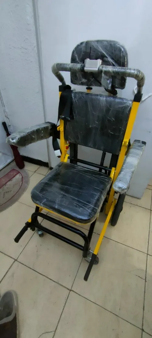 Chaise électrique monte-escalier كرسي كهربائي لصعود ونزول الدرج