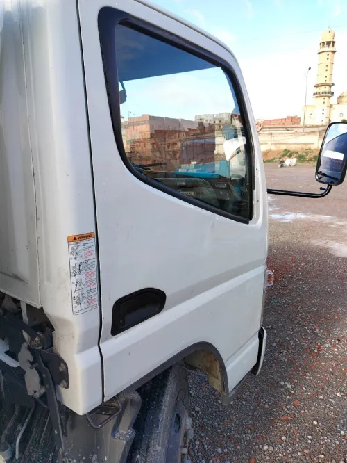 Mitsubishi Fuso 2016