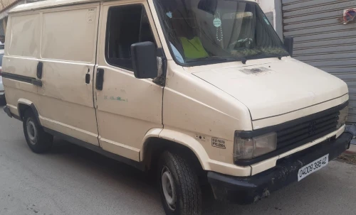 Renault J5 1995