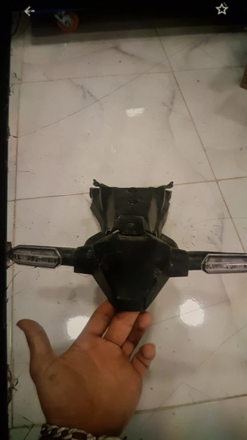 Bavétt de Honda xadv + ropoz piyée