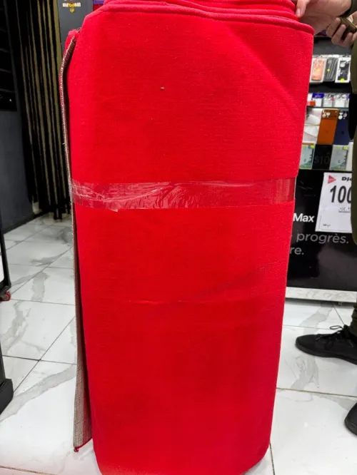 Tapis Rouge Fih 20M*1.5M