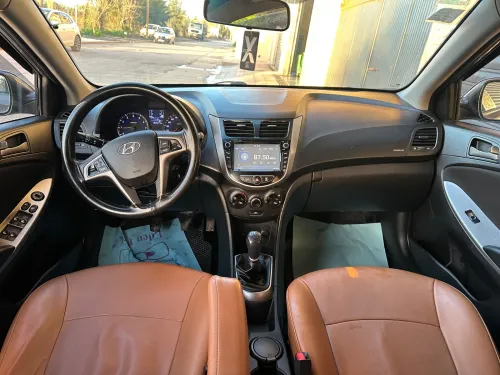 Hyundai Accent RB  5 portes 2018 Préstige