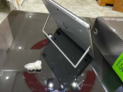 Laptop