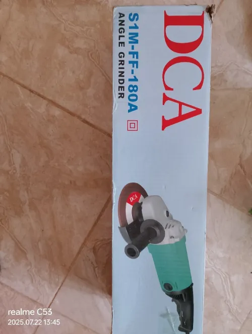 Tronçonneuse DCA