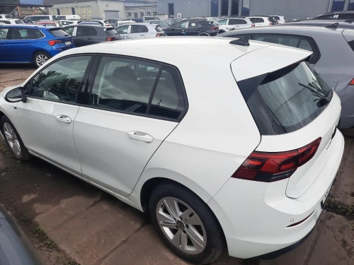 Volkswagen Golf 8 2022 Life Plus