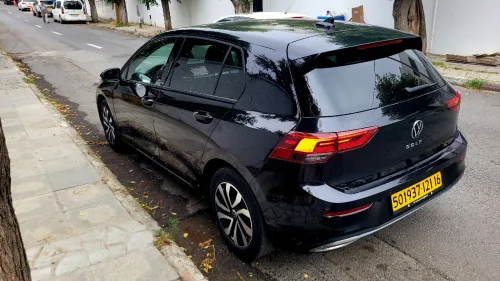 Volkswagen Golf 8 2021 Active