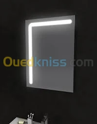Miroir de salle de bain - LED - 80x60x2,5cm - Corner - AURLANE