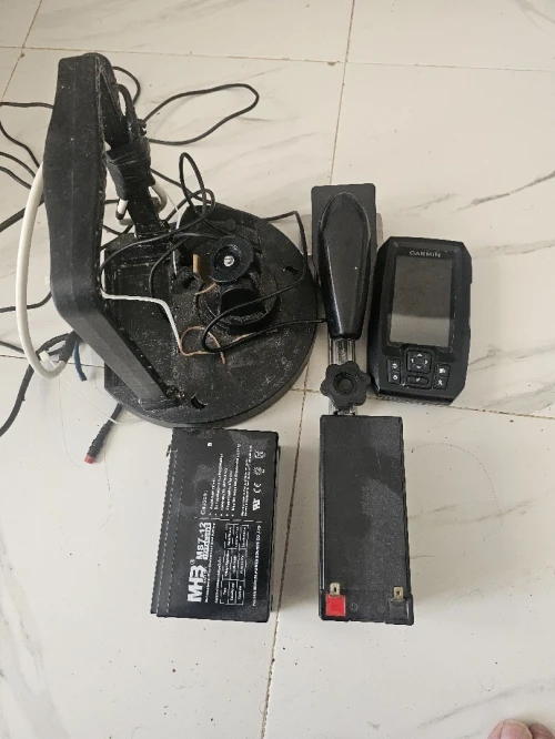 Je vends zodiac 3m20 avec moteur tohatsu 9.8