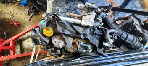 Moteurs 1.5 dci clio 4