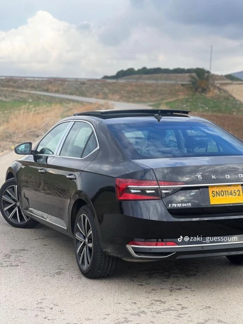 Skoda Superb 2025 