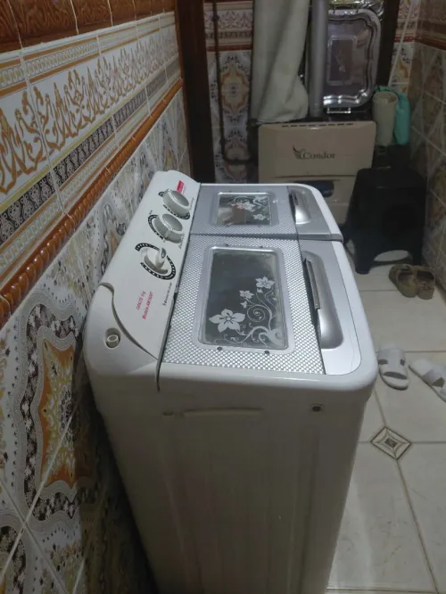 Machine a laver turbo wash presque djdida mkhdmetch