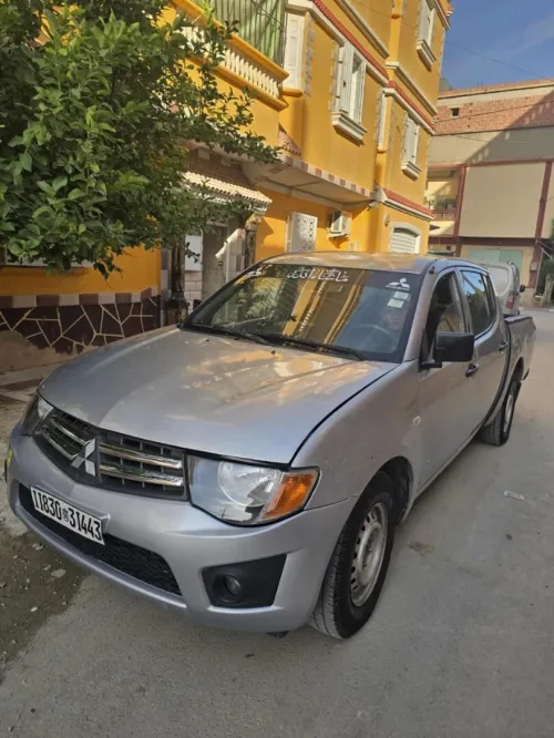 Mitsubishi L200 2014 Doube cabine Evolution