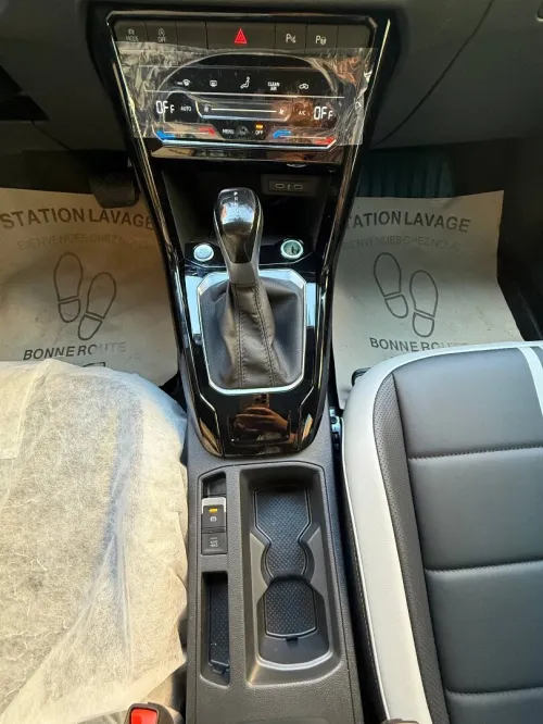 Volkswagen Troc 2026 Black magic