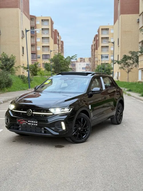 Volkswagen Troc 2026 Black magic