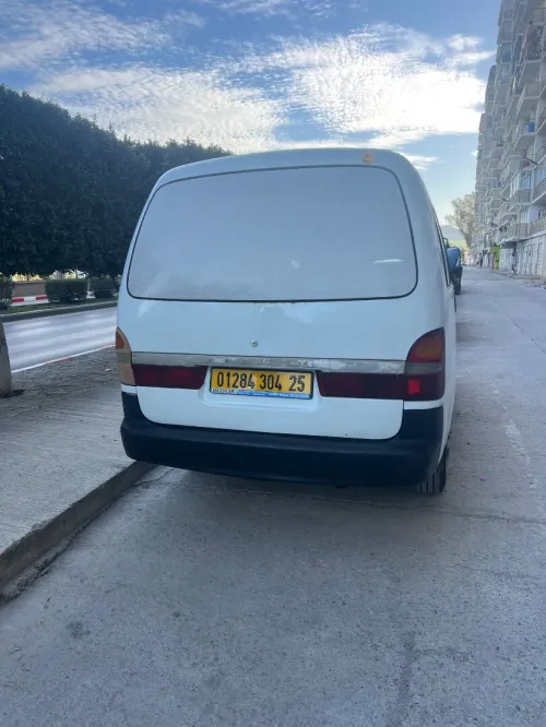 Kia Pregio 2004