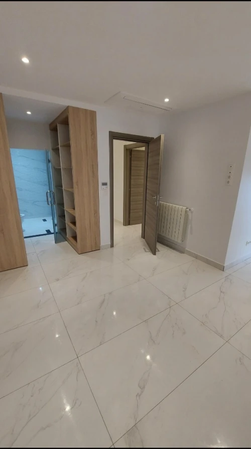 Location Appartement F4 Alger Dely brahim