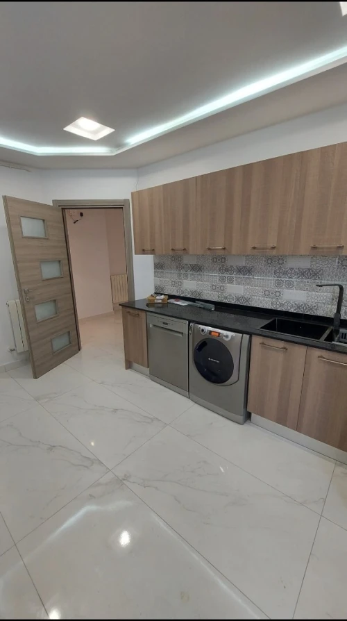 Location Appartement F4 Alger Dely brahim