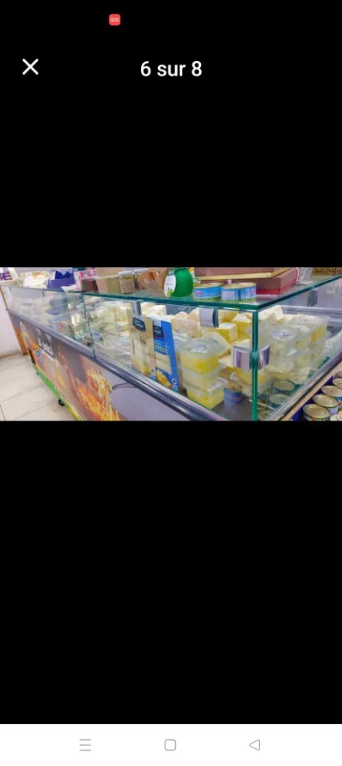 Frigo présentoir 