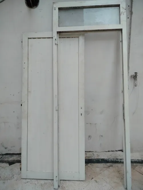 Porte en aluminium 