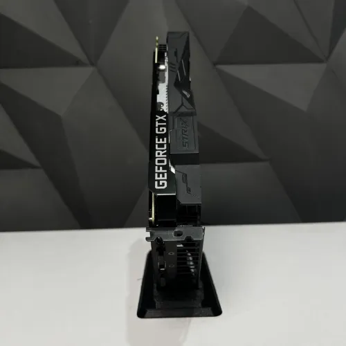 ASUS GTX 1650 STRIX / GPU / 6PIN / 4GB