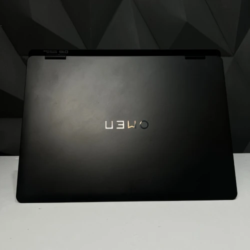 HP OMEN 16 / AMD RYZEN AI 7 350 / RTX 5070 / 32GB 5600Mhz/ 1TB ssd nvme / LAPTOP / 144Hz / 16"