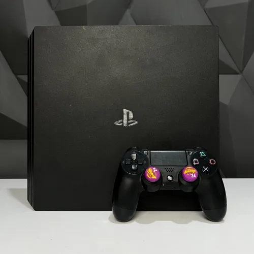 PLAYSTATION 4 PRO / PS4 PRO / FLASHÉ / 1 MANETTE / 1TB