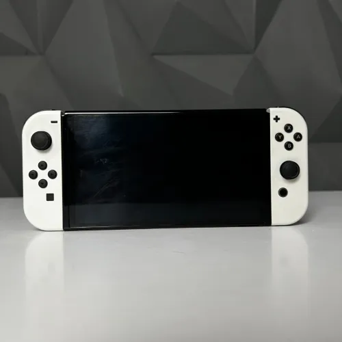 NINTENDO SWITCH OLED / NON FLASHÉ / BOX / 64GB