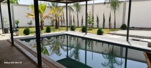 Conception et réalisation de piscines 