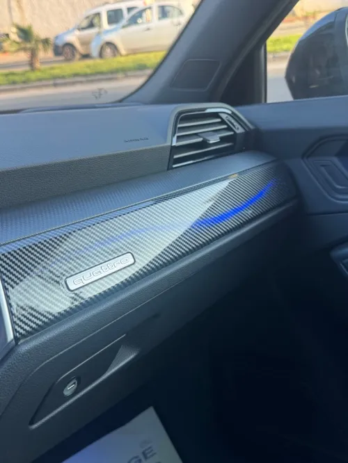 Audi Q3 2024 S LINE
