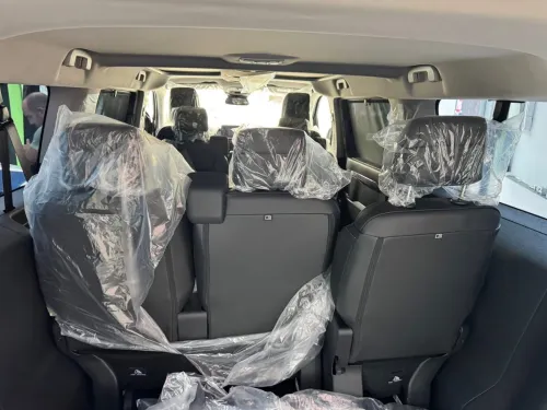 Peugeot Traveller 2025 VIP