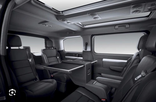 Peugeot Traveller 2025 VIP